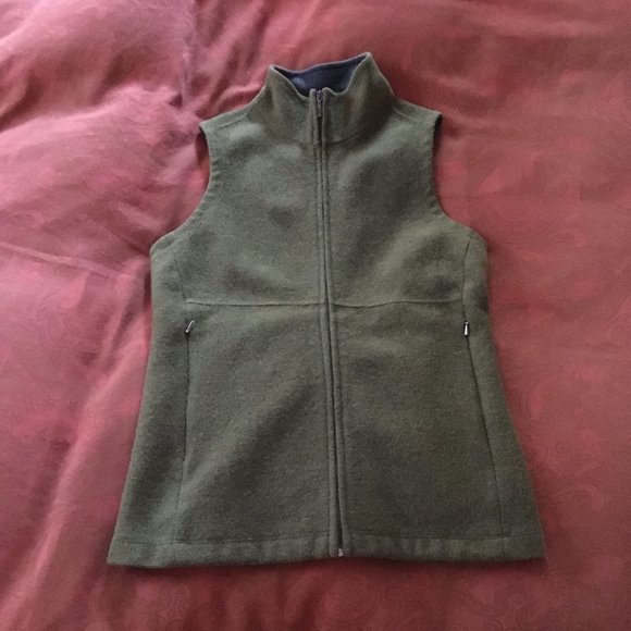 Ibex Merino Wool Vest - Picture 2 of 8